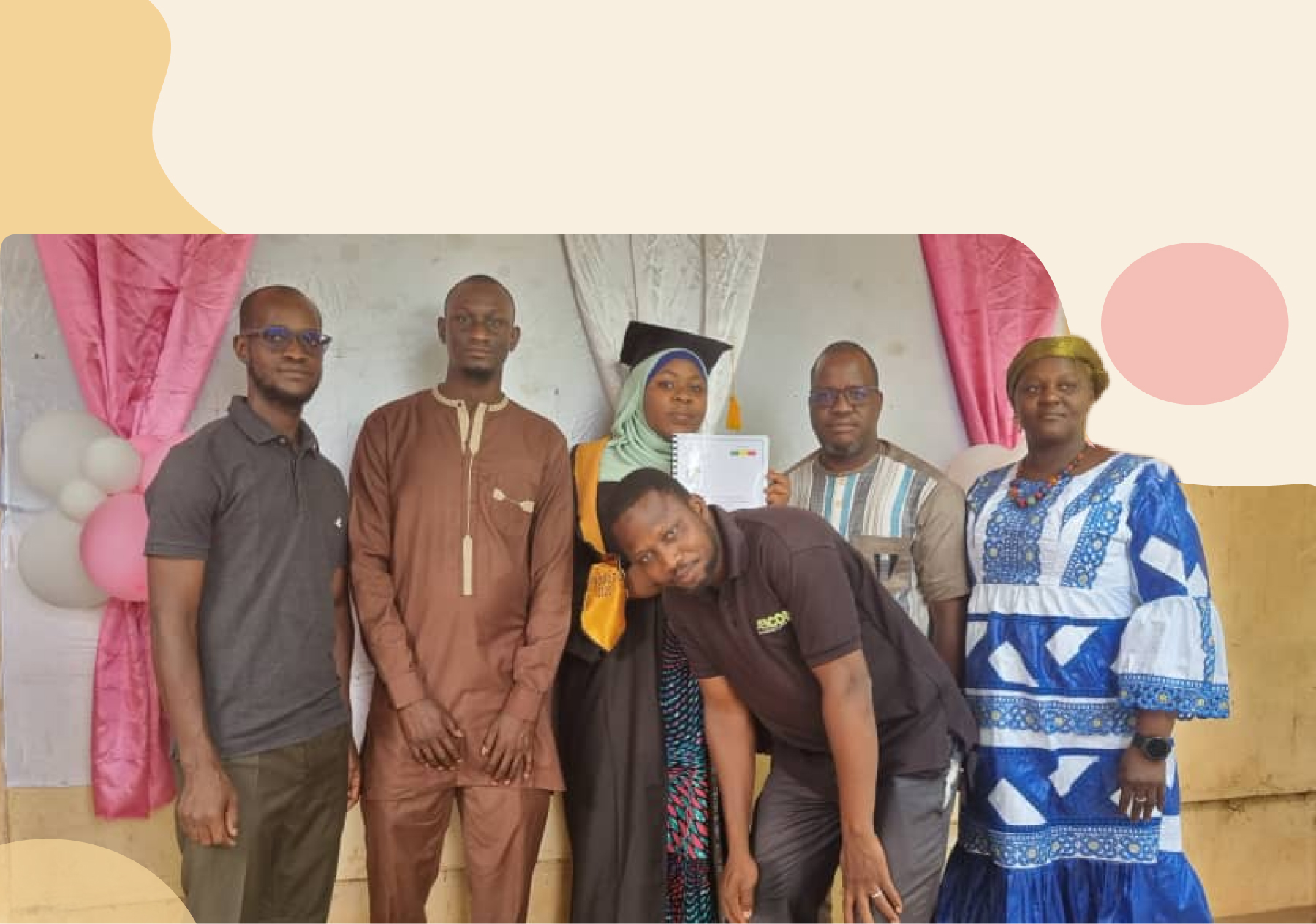 Soutenance de Fatoumata Bintou SOUNFOUNTERA : ABCOM valorise l’engagement pour la formation et l’environnement
